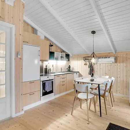 Amazing In With Kitchen * Frostrup